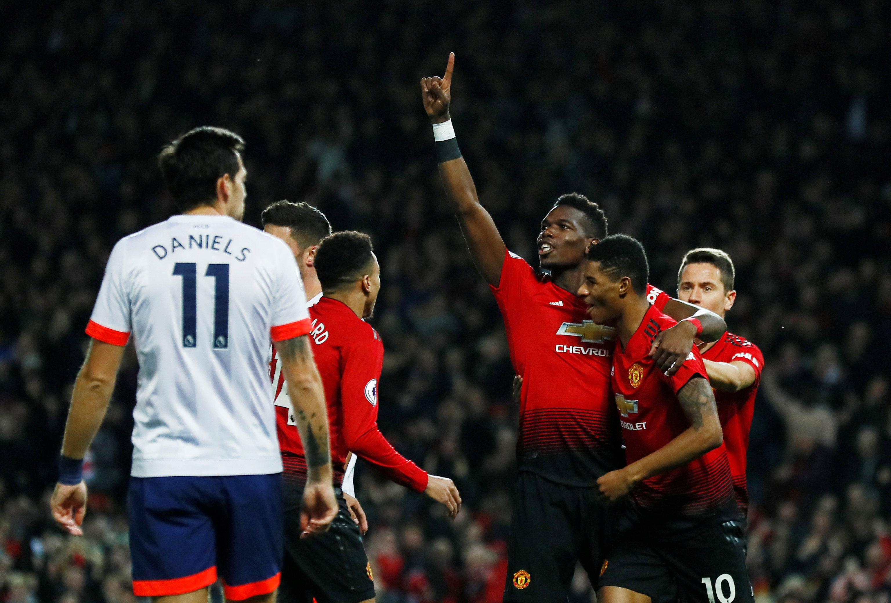 年年初在中 年年初在中